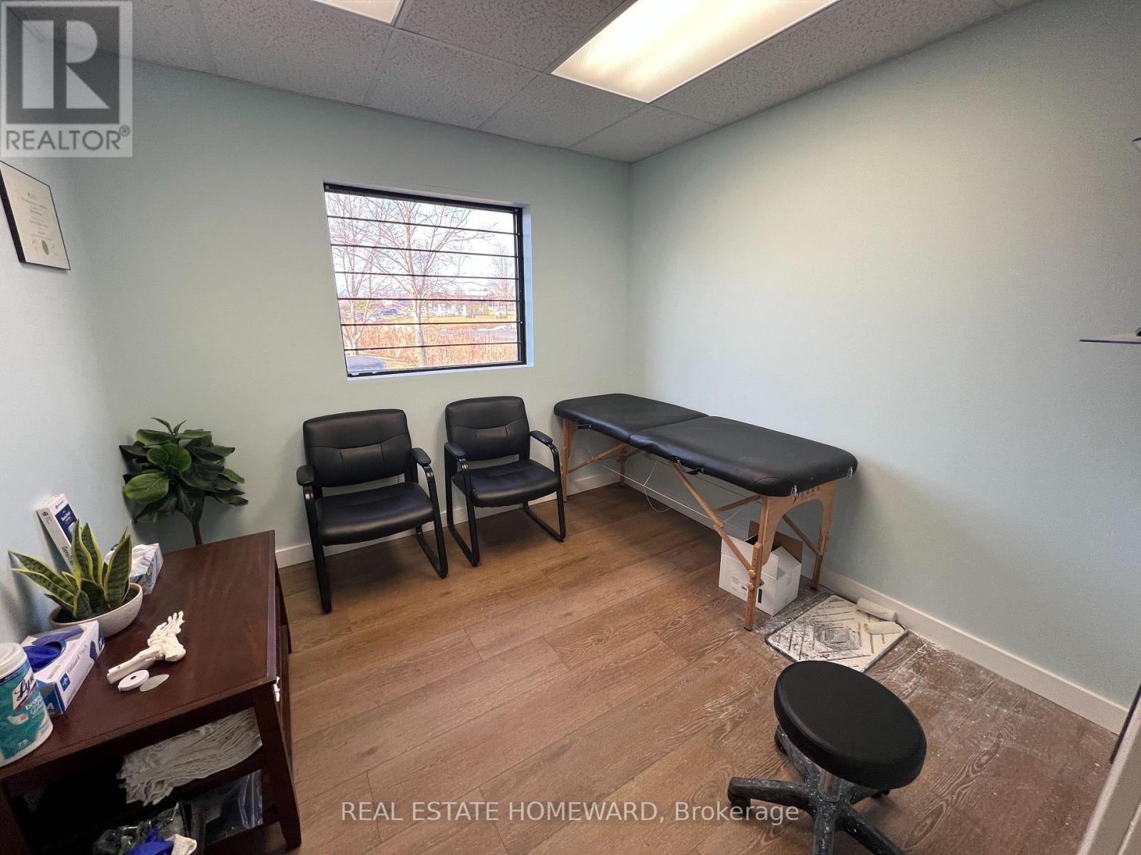 












307-307A BRIDGE STREET W

,
Greater Napanee (Greater Napanee),




Ontario
K7R3L1

