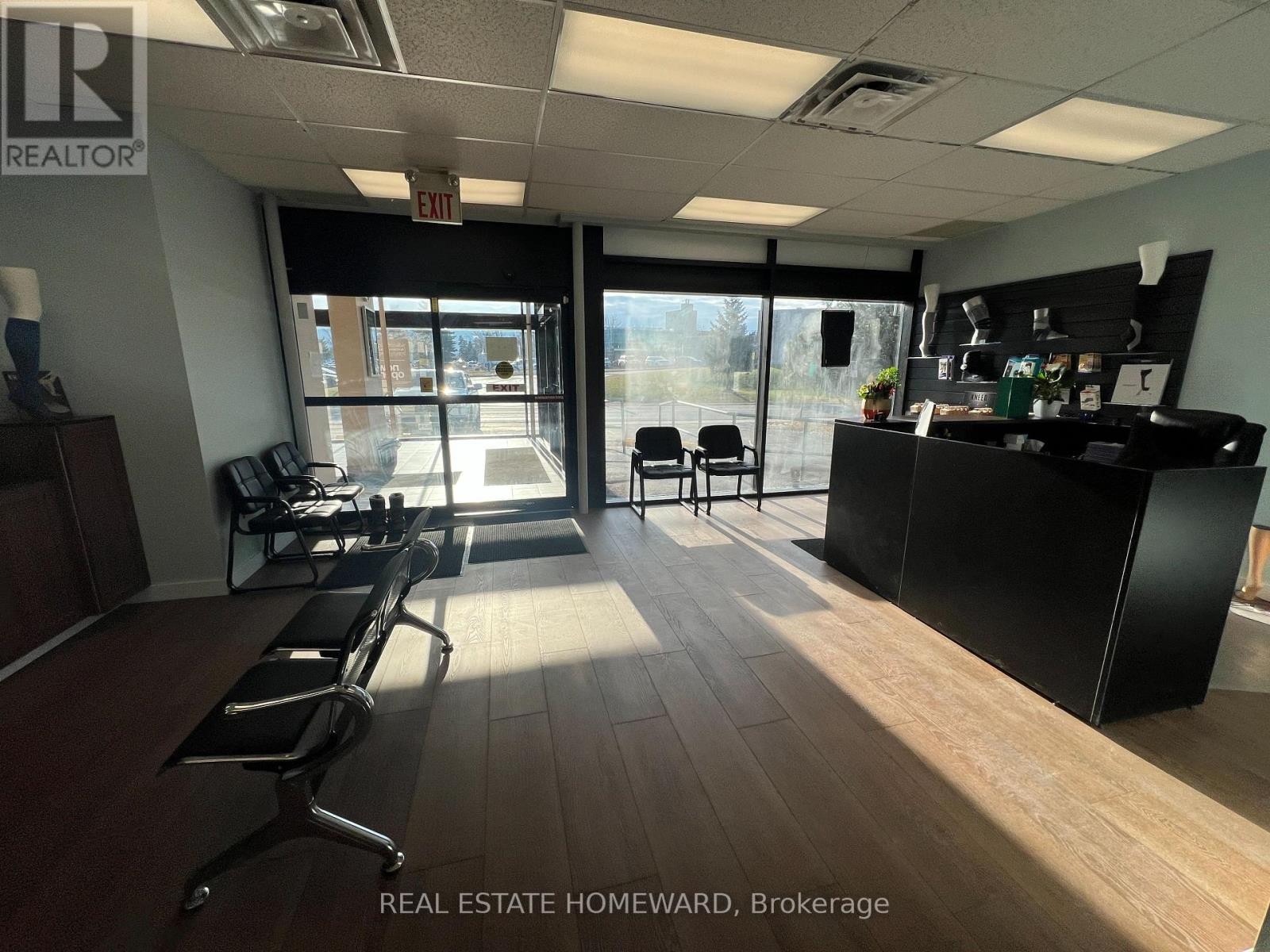 












307-307A BRIDGE STREET W

,
Greater Napanee (Greater Napanee),




Ontario
K7R3L1

