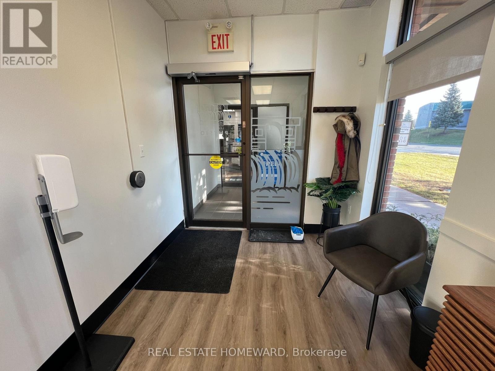 












307-307A BRIDGE STREET W

,
Greater Napanee (Greater Napanee),




Ontario
K7R3L1

