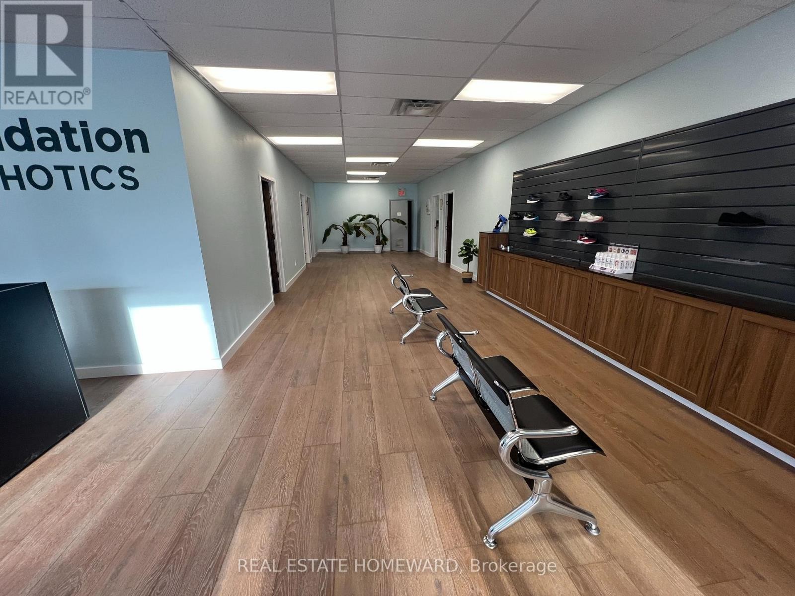 












307-307A BRIDGE STREET W

,
Greater Napanee (Greater Napanee),




Ontario
K7R3L1

