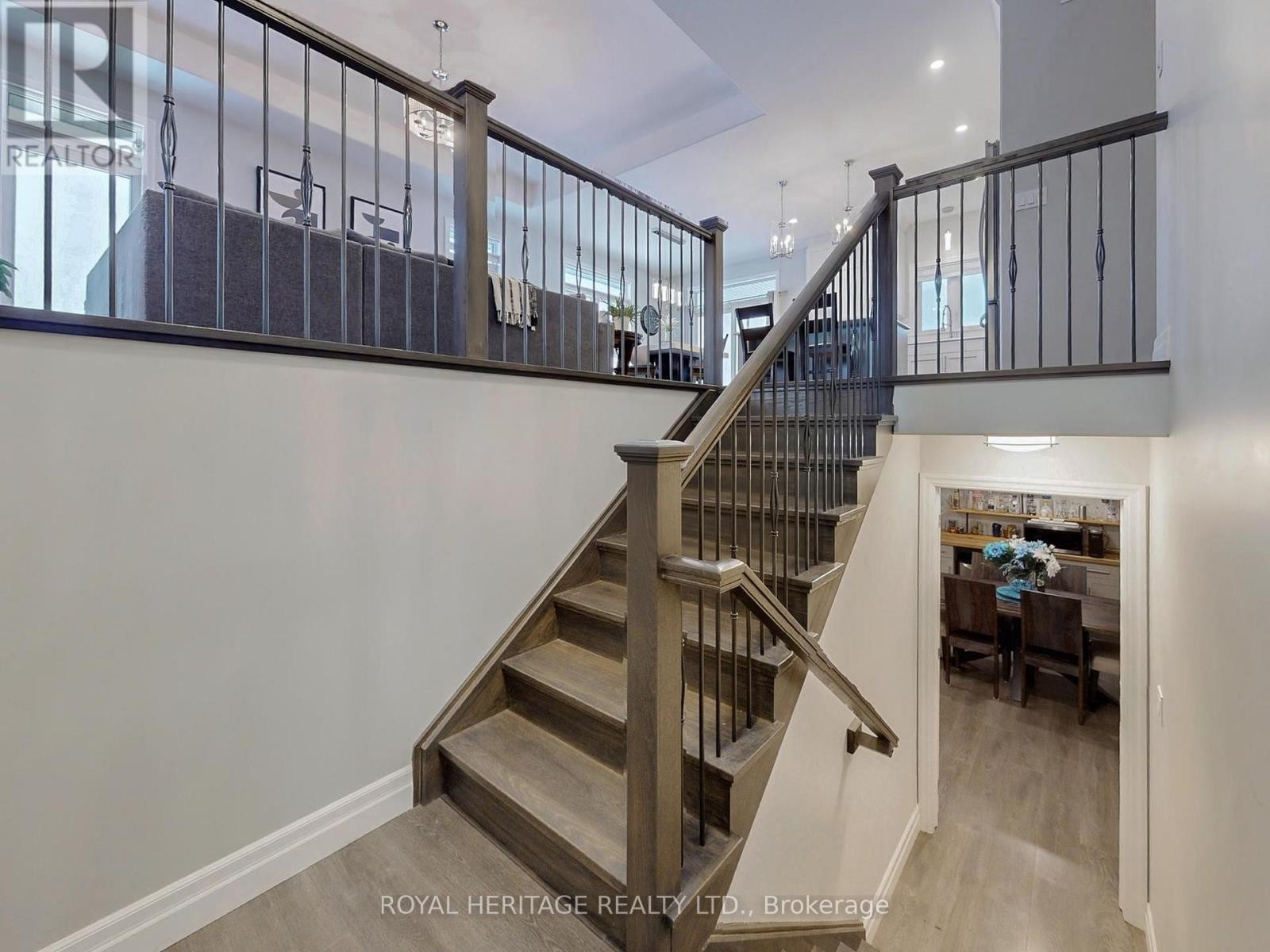 












22 BEL AIR CRESCENT

,
Quinte West (Murray Ward),




Ontario
K8V0H4

