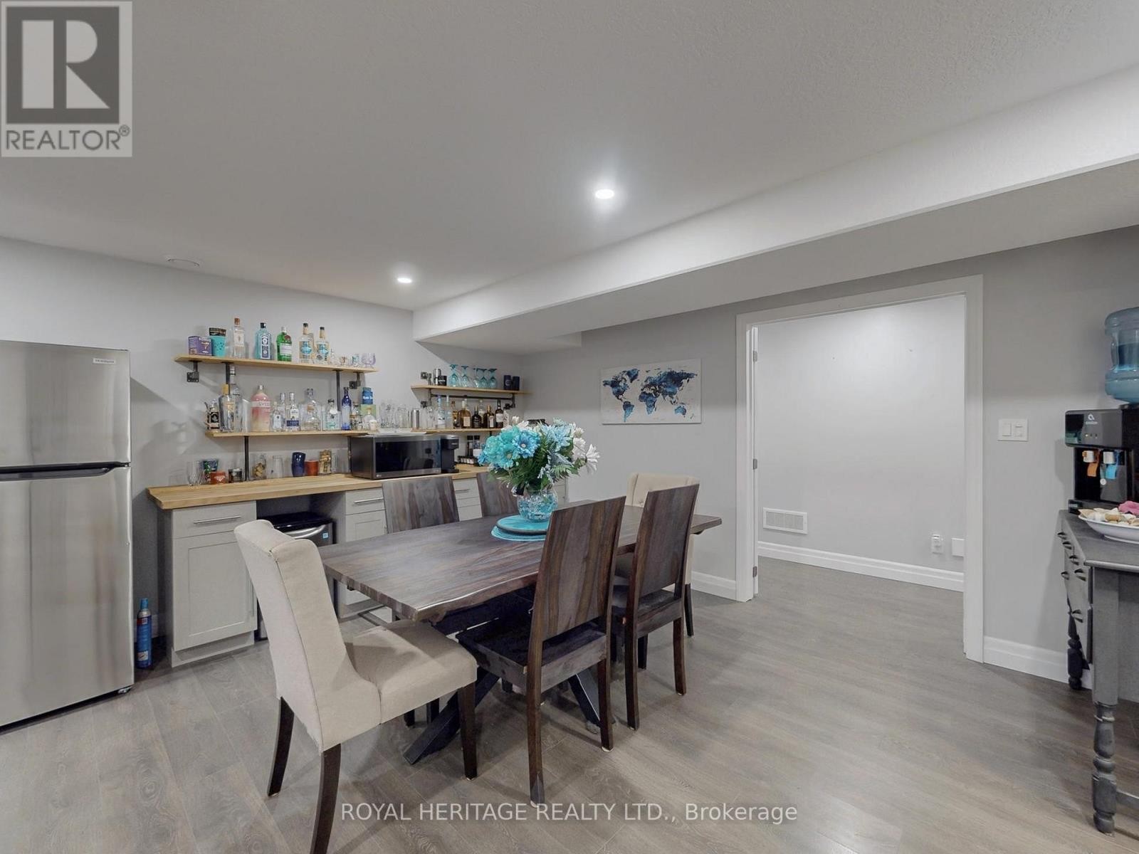 












22 BEL AIR CRESCENT

,
Quinte West (Murray Ward),




Ontario
K8V0H4

