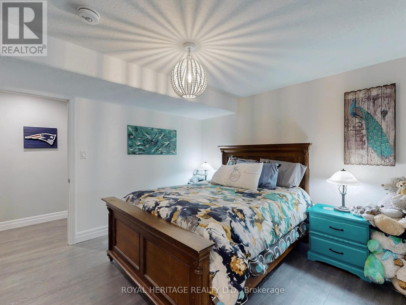 












22 BEL AIR CRESCENT

,
Quinte West (Murray Ward),




Ontario
K8V0H4

