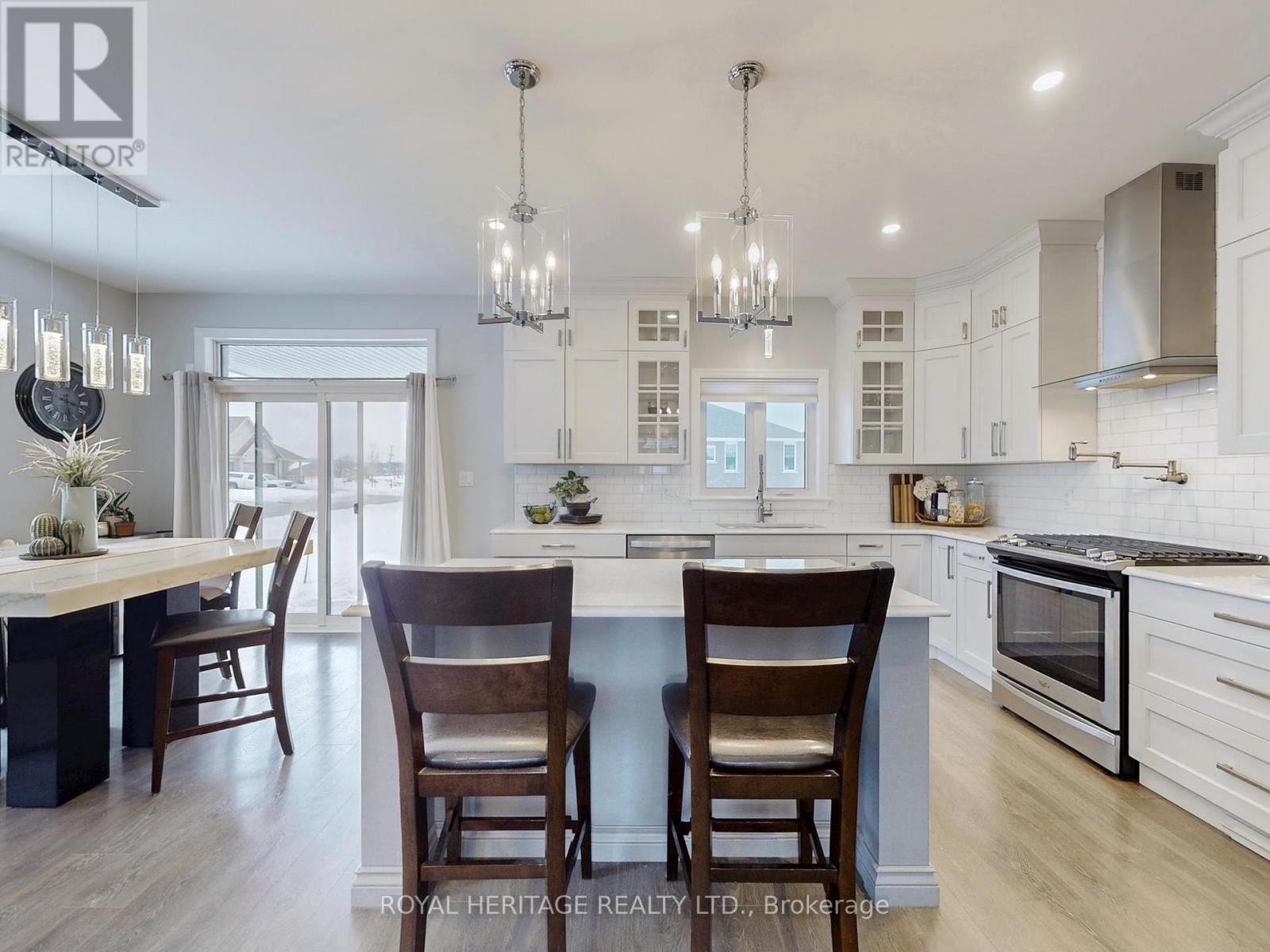 












22 BEL AIR CRESCENT

,
Quinte West (Murray Ward),




Ontario
K8V0H4

