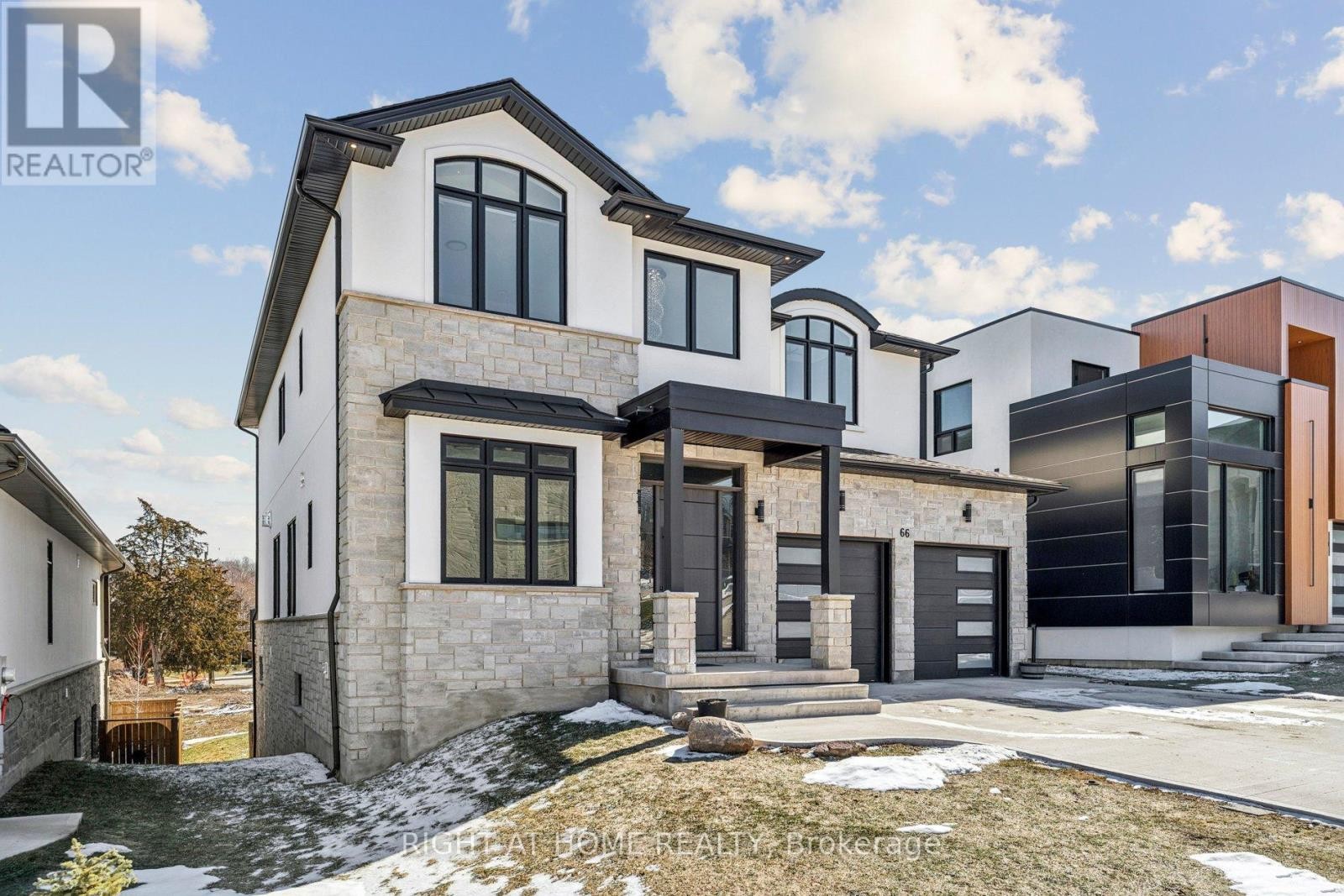 












66 KENMIR AVENUE

,
Niagara-on-the-Lake (St. Davids),




Ontario
L0S1J0

