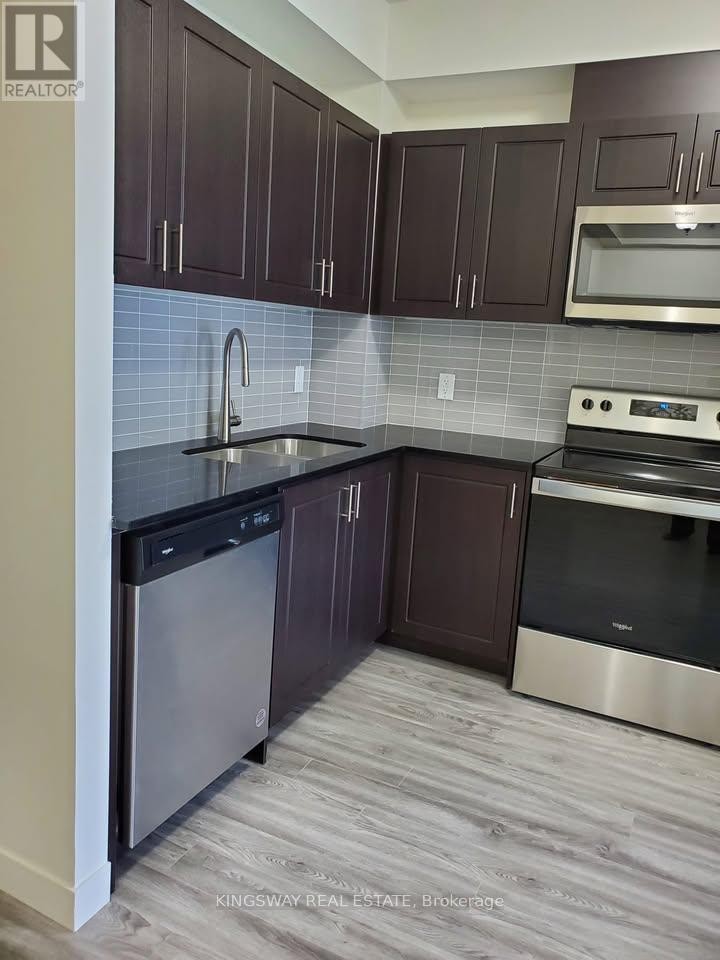 












709 - 128 KING STREET

,
Waterloo,




Ontario
N2J2X9

