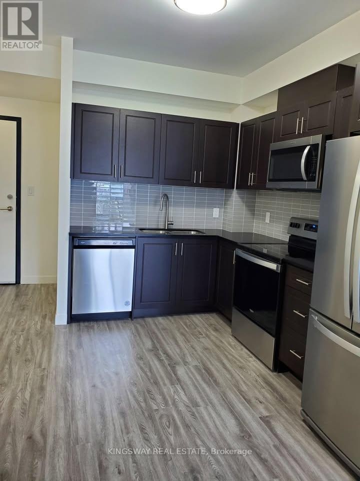 












709 - 128 KING STREET

,
Waterloo,




Ontario
N2J2X9

