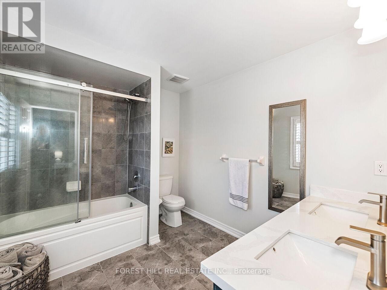 












488 LINDEN DRIVE

,
Cambridge,




Ontario
N3H5L5

