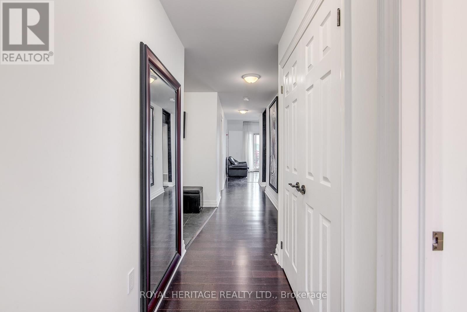 












605 - 130 STEAMSHIP BAY RD ROAD

,
Gravenhurst (Muskoka (S)),




Ontario
P1P1Z9

