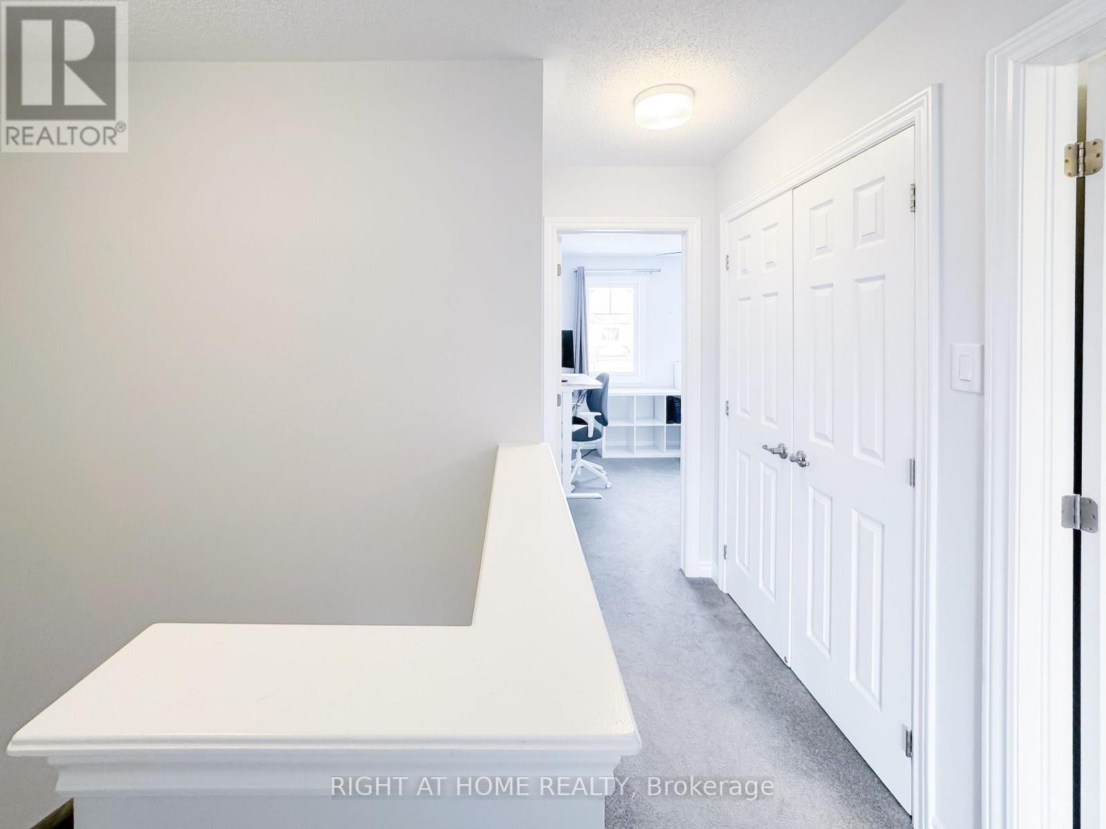 












771 BRITTANIC ROAD

,
Ottawa,




Ontario
K2V0R3

