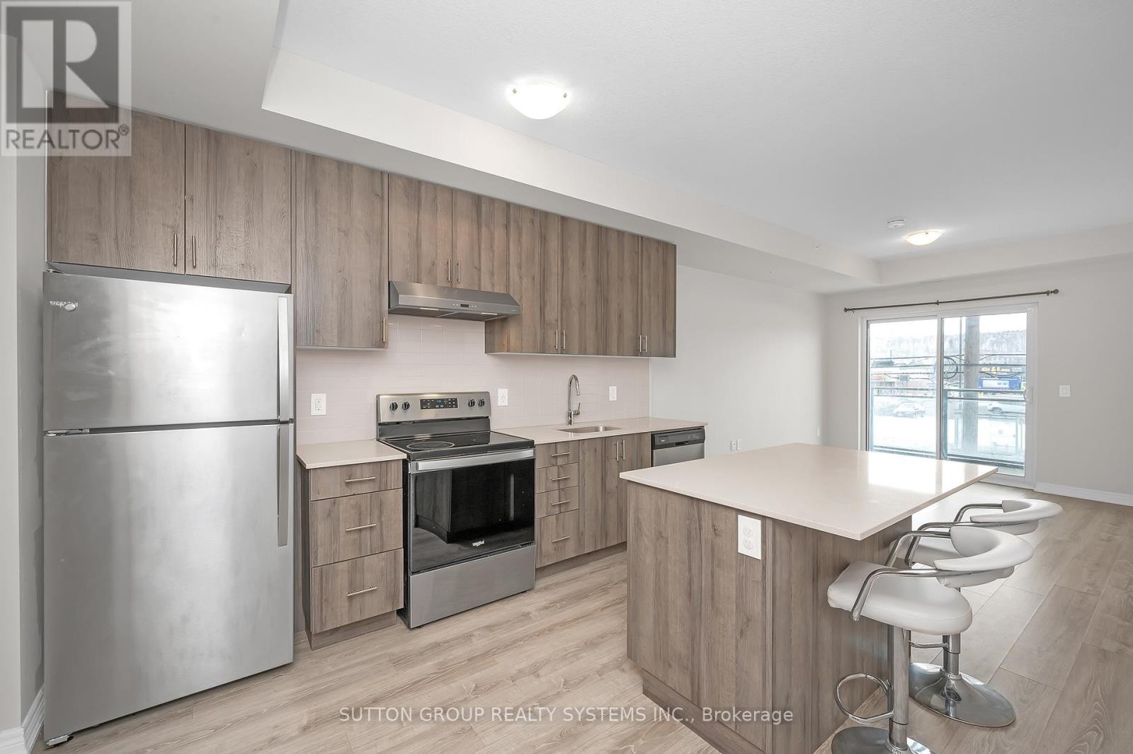 












212 - 121 HIGHWAY 8

,
Hamilton (Stoney Creek),




Ontario
L8G0A3

