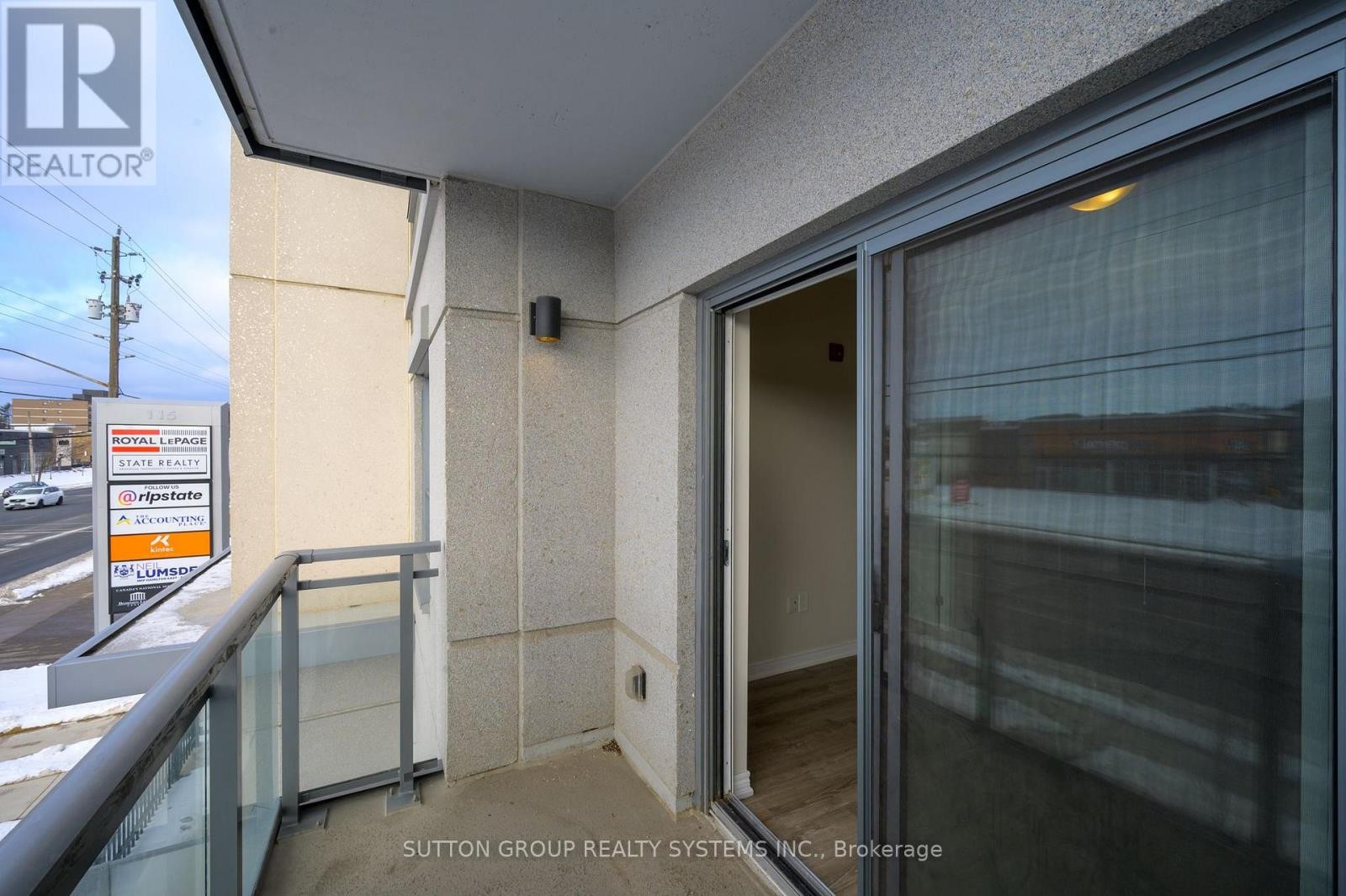 












212 - 121 HIGHWAY 8

,
Hamilton (Stoney Creek),




Ontario
L8G0A3

