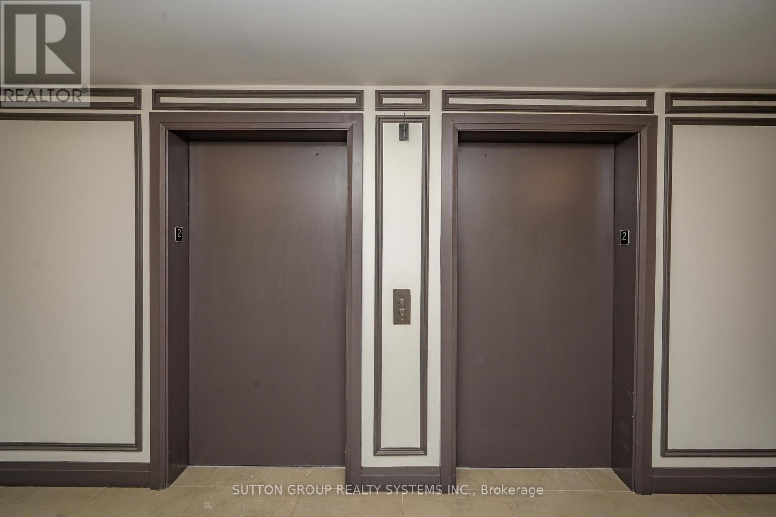 












212 - 121 HIGHWAY 8

,
Hamilton (Stoney Creek),




Ontario
L8G0A3

