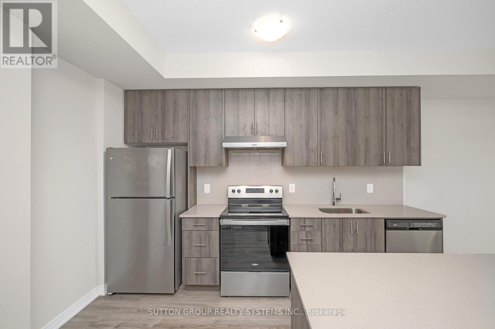 












212 - 121 HIGHWAY 8

,
Hamilton (Stoney Creek),




Ontario
L8G0A3

