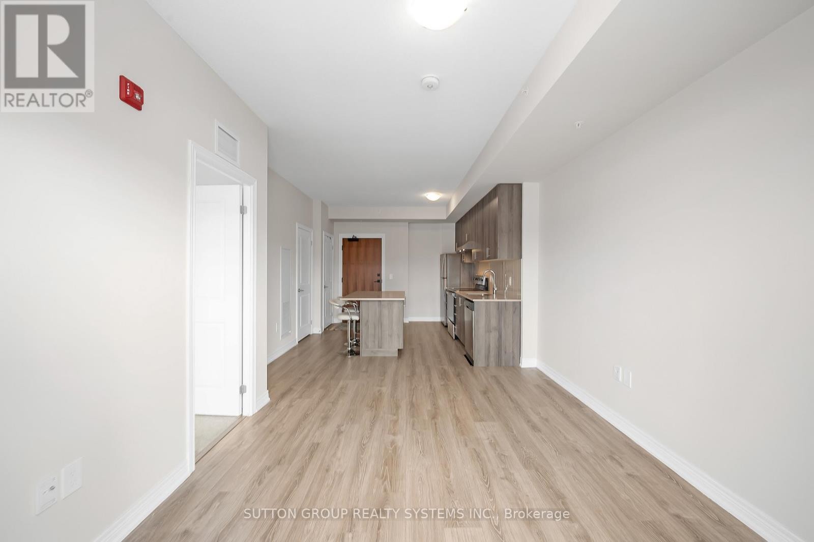 












212 - 121 HIGHWAY 8

,
Hamilton (Stoney Creek),




Ontario
L8G0A3

