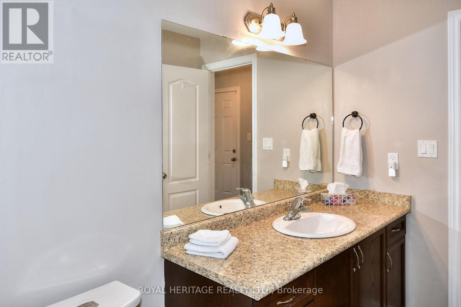 












45 WHITE HART LANE

,
Trent Hills (Hastings),




Ontario
K0L1Y0

