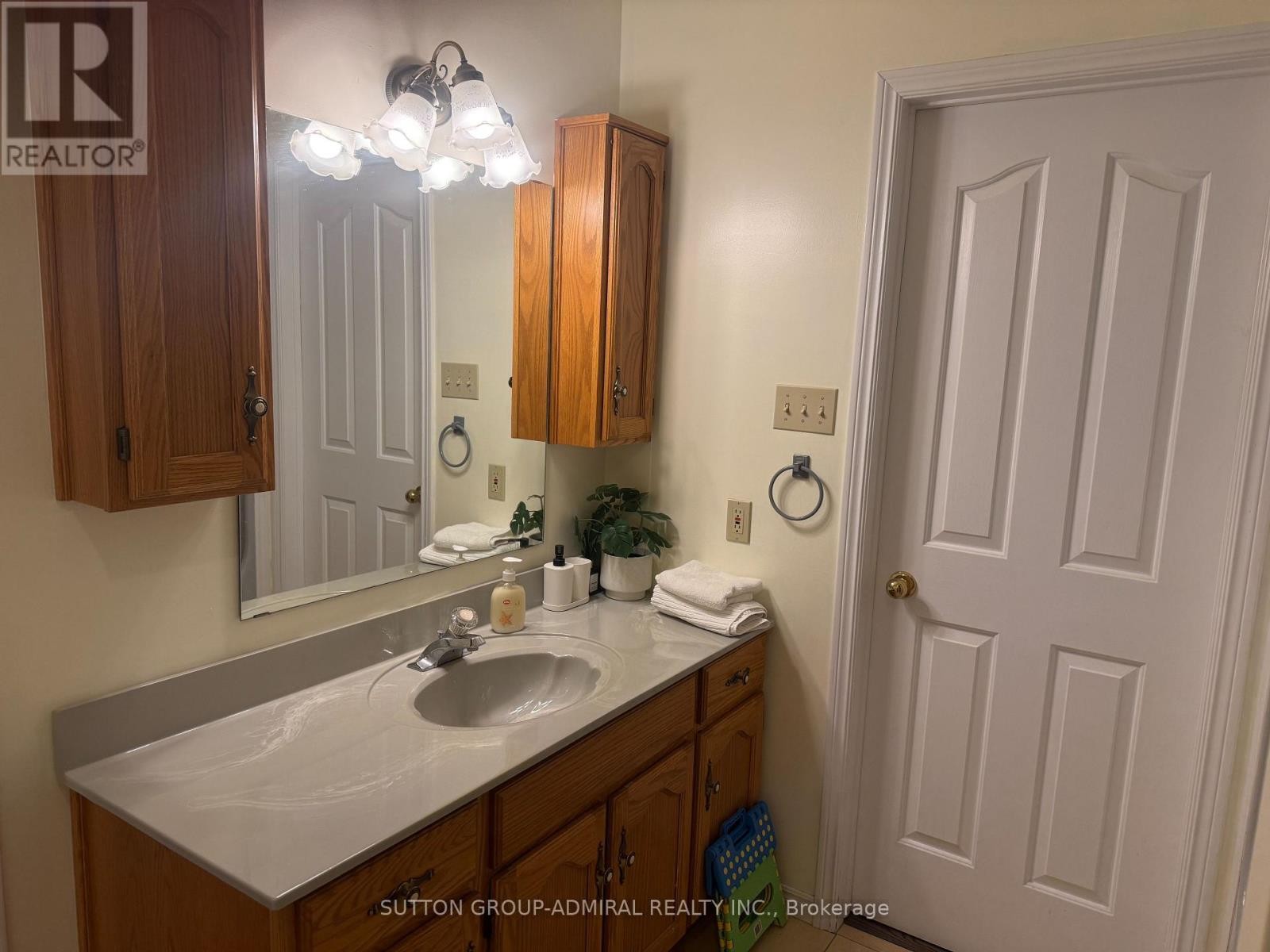 












5554 RICE LAKE SCENIC DRIVE

,
Hamilton Township,




Ontario
K0K2E0

