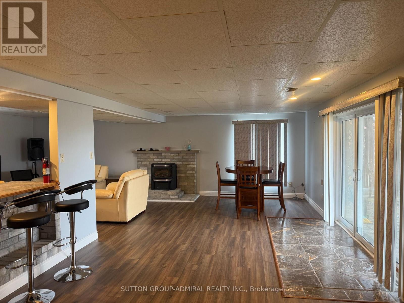 












5554 RICE LAKE SCENIC DRIVE

,
Hamilton Township,




Ontario
K0K2E0

