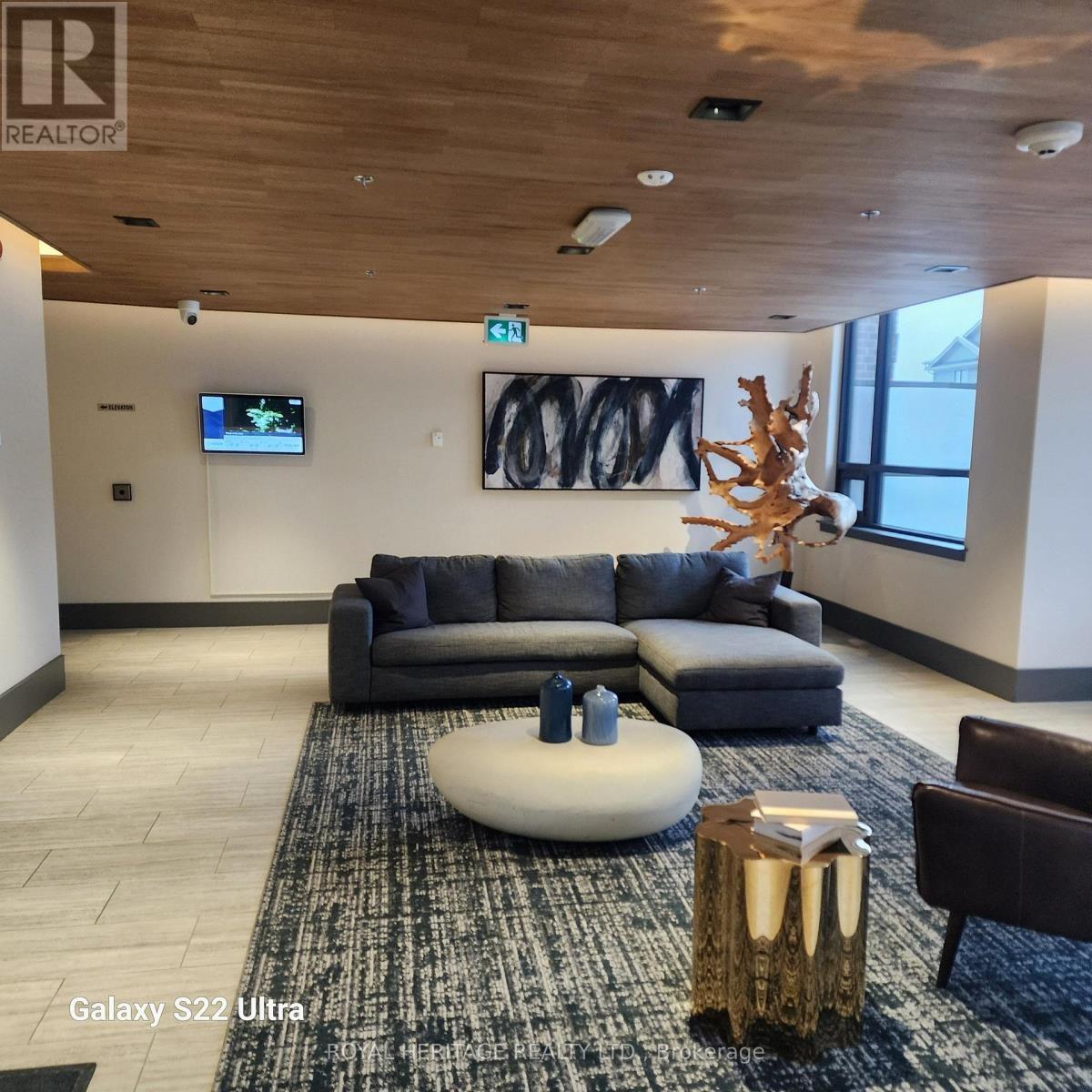 












513 - 10 ESPLANADE LANE

,
Grimsby (Grimsby Beach),




Ontario
L3M0H1

