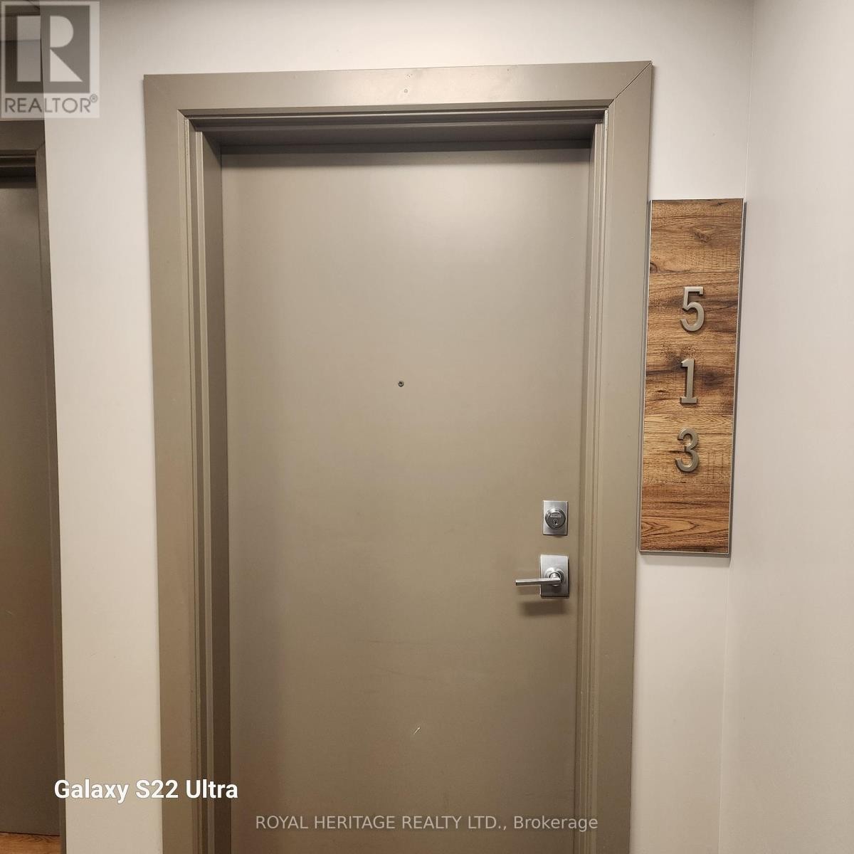 












513 - 10 ESPLANADE LANE

,
Grimsby (Grimsby Beach),




Ontario
L3M0H1

