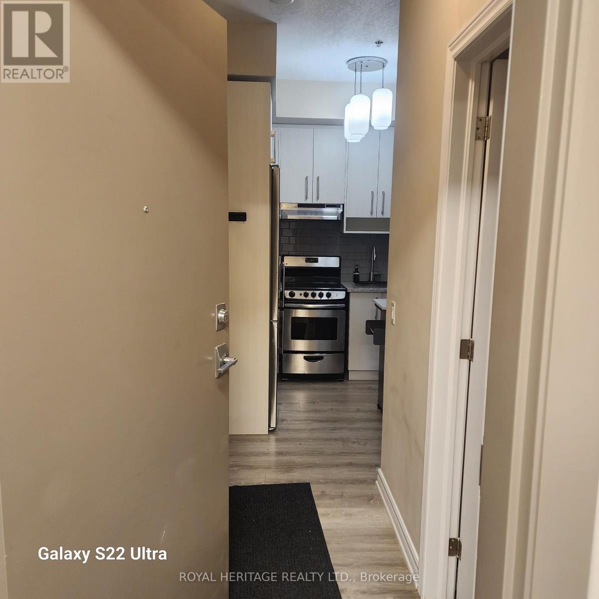 












513 - 10 ESPLANADE LANE

,
Grimsby (Grimsby Beach),




Ontario
L3M0H1

