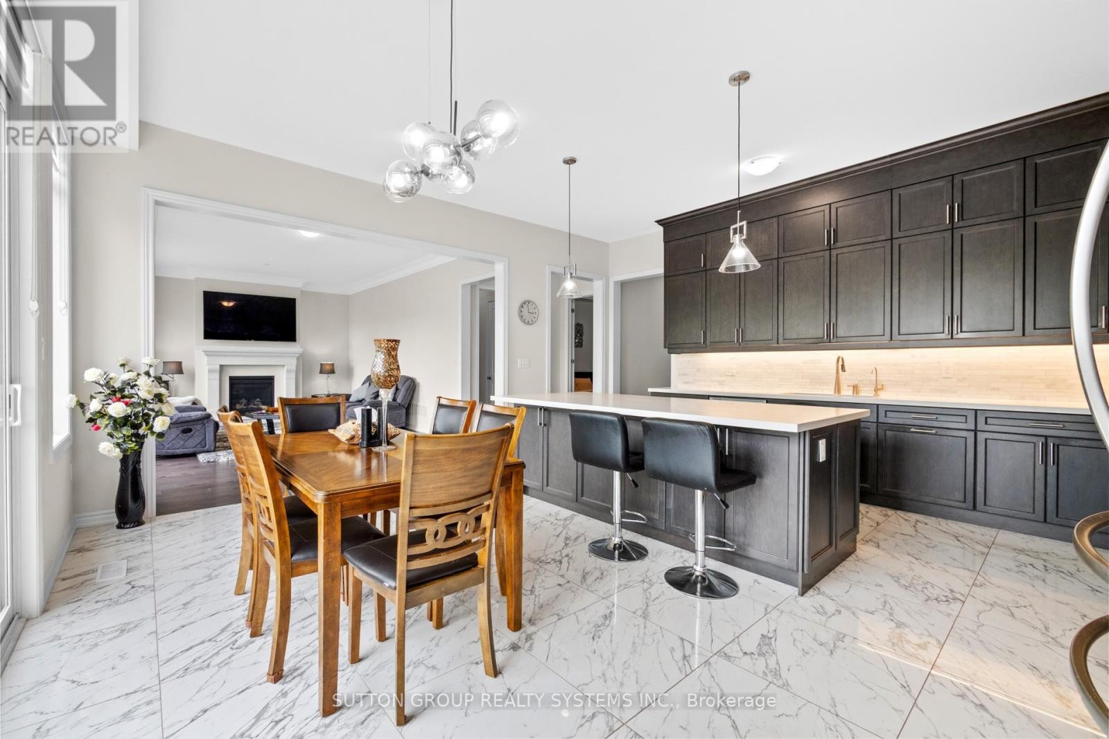 












34 MEARS ROAD

,
Brant (Paris),




Ontario
N3L0M6

