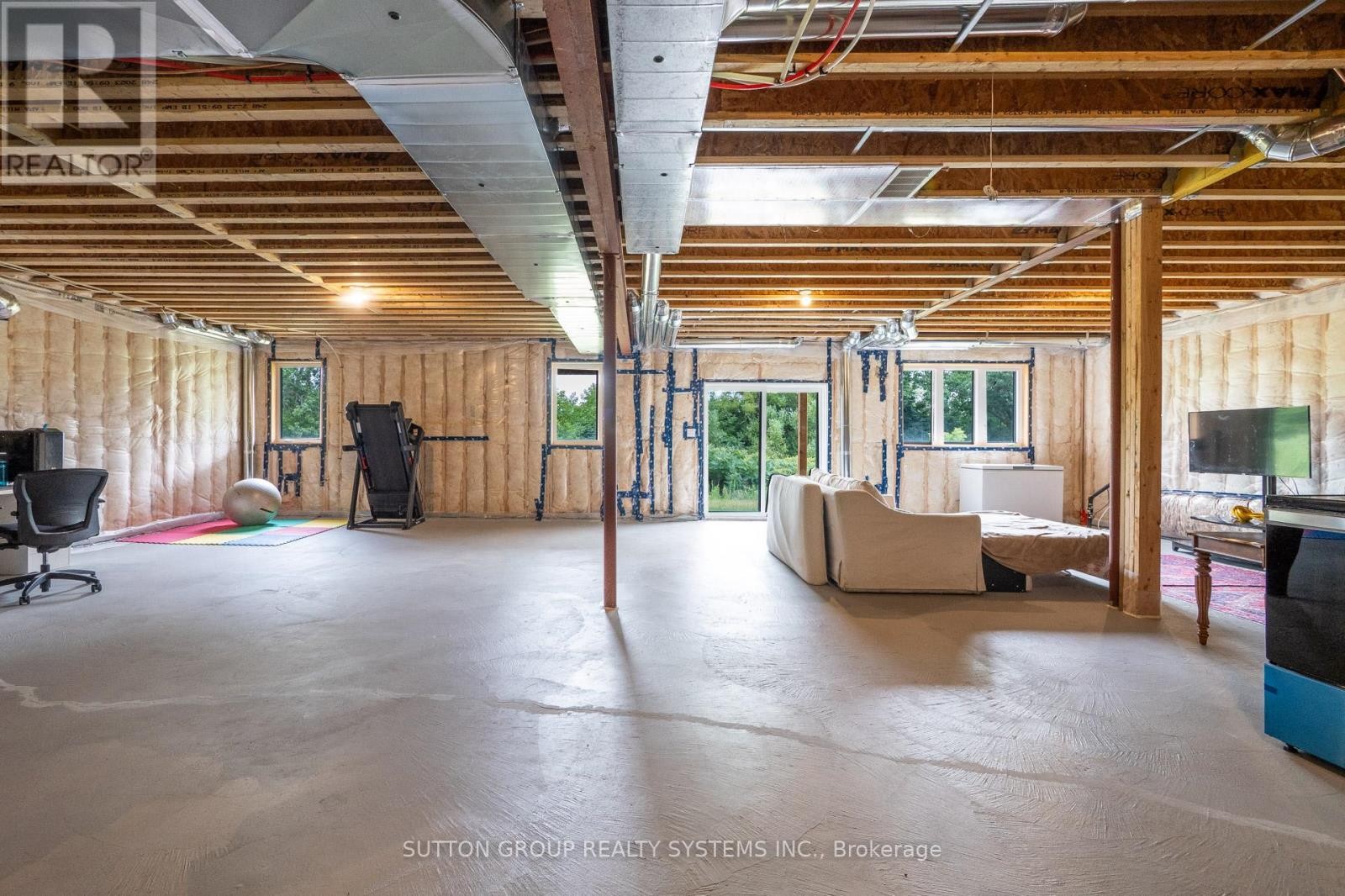 












34 MEARS ROAD

,
Brant (Paris),




Ontario
N3L0M6

