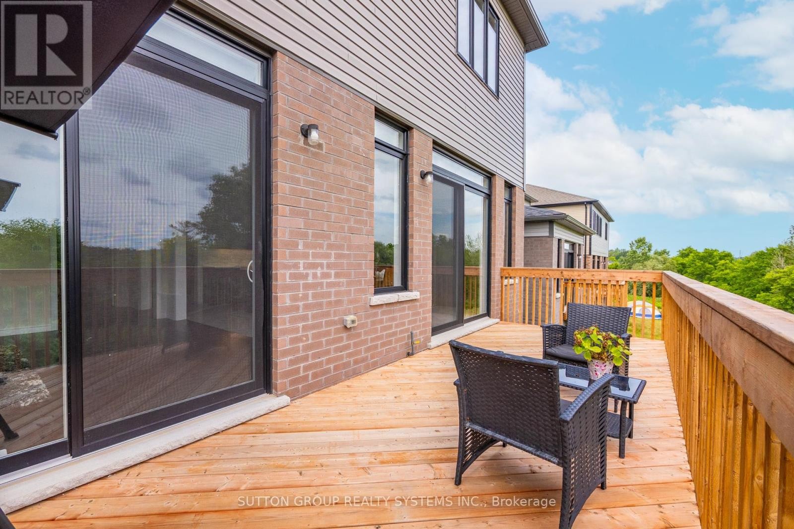 












34 MEARS ROAD

,
Brant (Paris),




Ontario
N3L0M6

