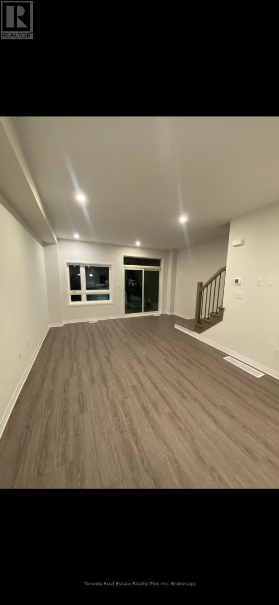 












10 - 51 SPARROW AVENUE

,
Cambridge,




Ontario
N1T2E2

