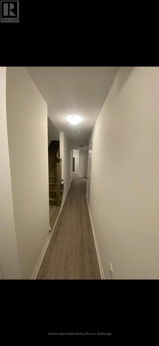 












10 - 51 SPARROW AVENUE

,
Cambridge,




Ontario
N1T2E2

