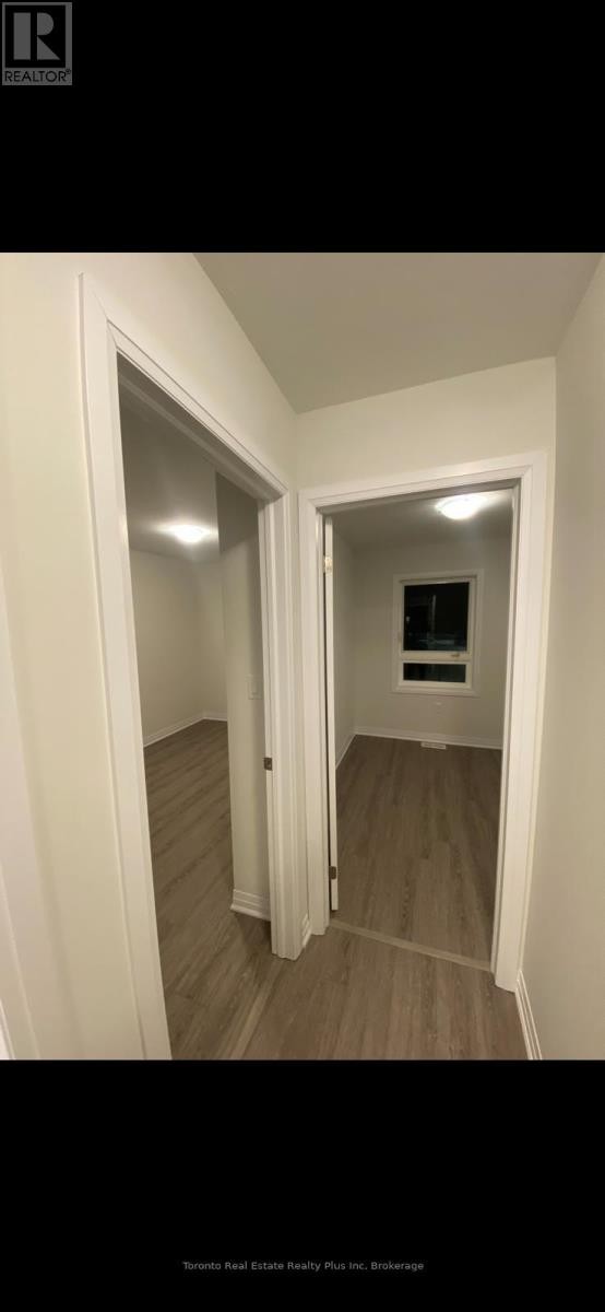 












10 - 51 SPARROW AVENUE

,
Cambridge,




Ontario
N1T2E2

