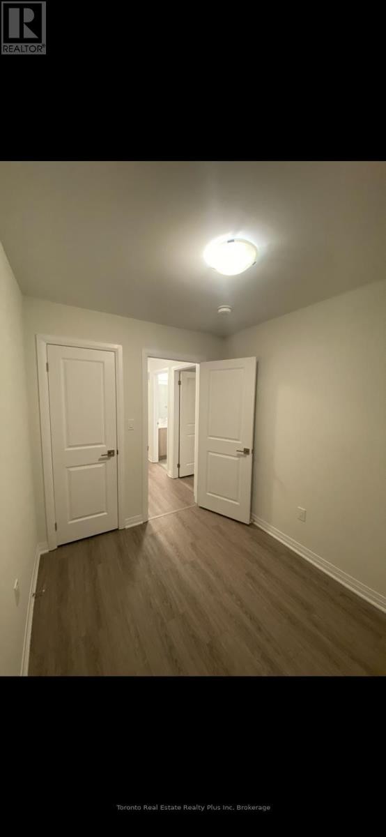 












10 - 51 SPARROW AVENUE

,
Cambridge,




Ontario
N1T2E2

