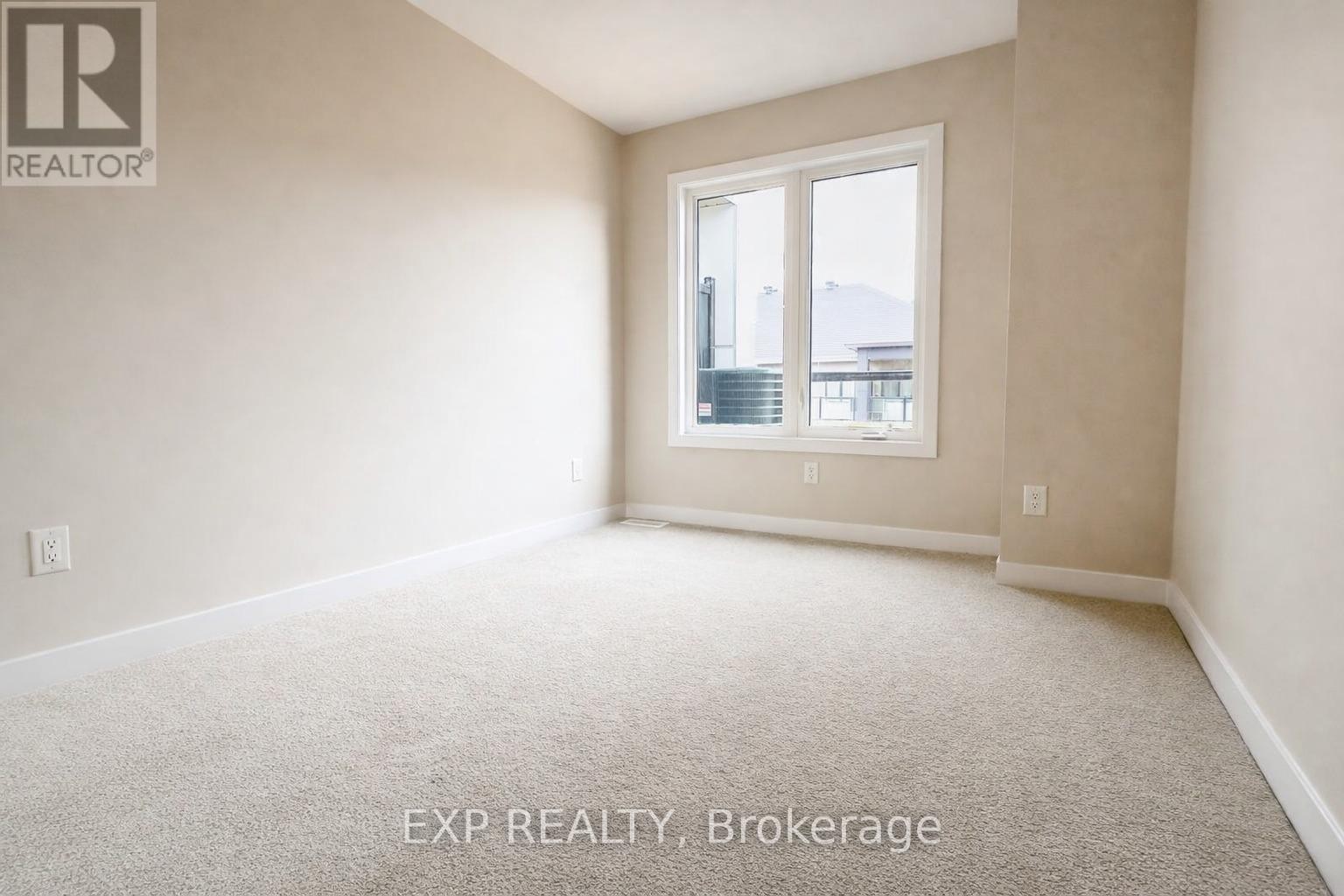 












215 SPECKLED ALDER ROW

,
Ottawa,




Ontario
K2J0V1

