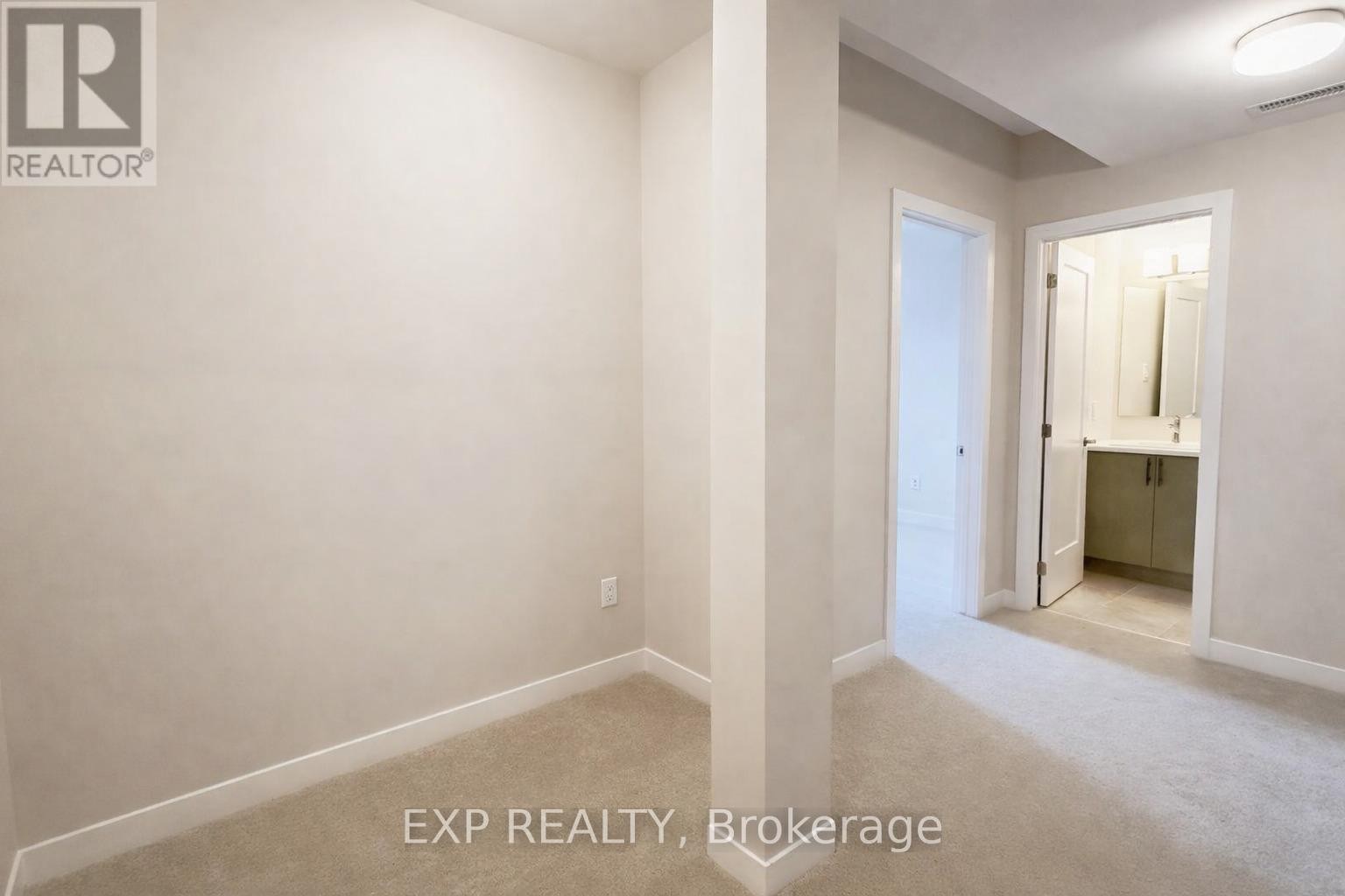 












215 SPECKLED ALDER ROW

,
Ottawa,




Ontario
K2J0V1

