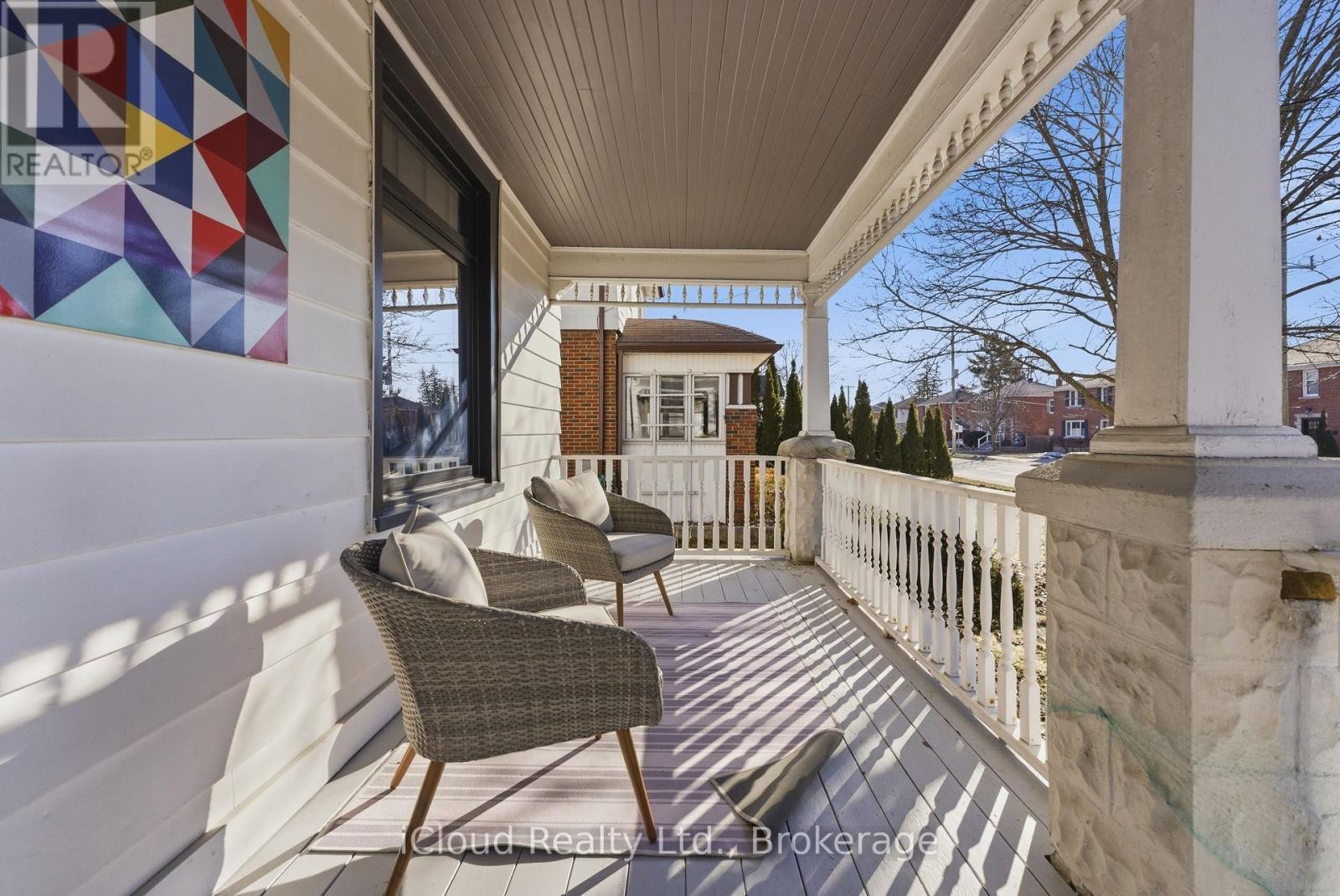 












302 BRIDGE STREET E

,
Belleville (Belleville Ward),




Ontario
K8N1P6

