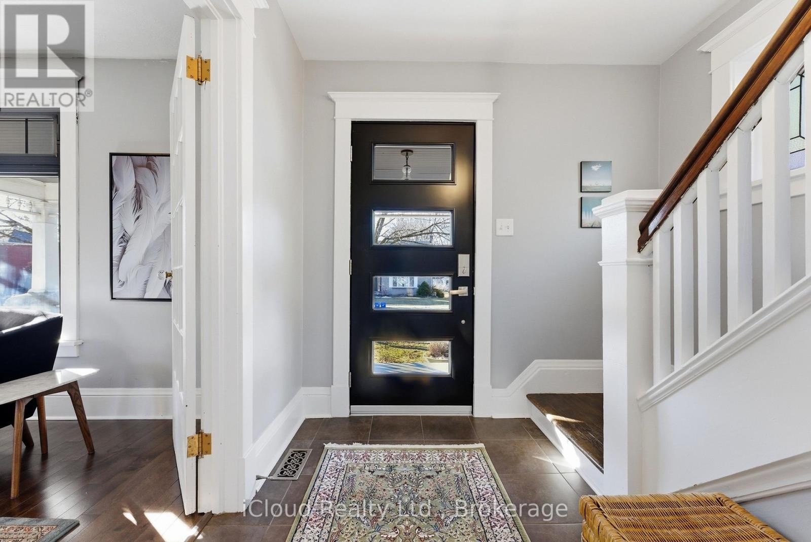 












302 BRIDGE STREET E

,
Belleville (Belleville Ward),




Ontario
K8N1P6

