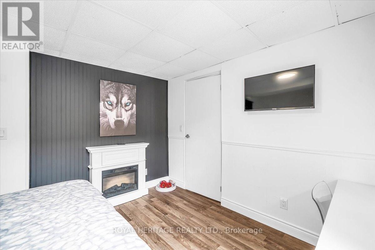 












194 CLITHEROE ROAD

,
Alnwick/Haldimand (Grafton),




Ontario
K0K2G0

