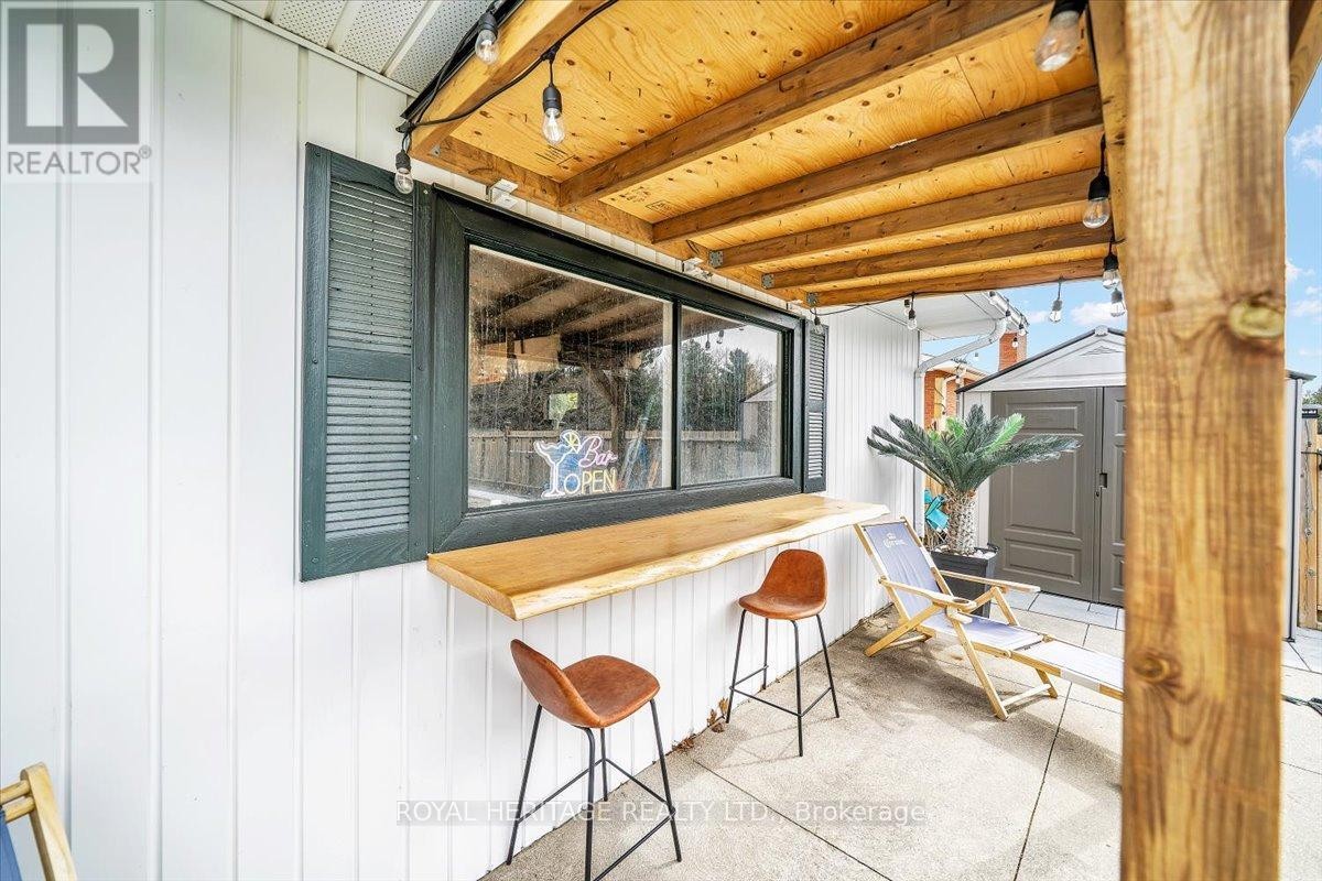 












194 CLITHEROE ROAD

,
Alnwick/Haldimand (Grafton),




Ontario
K0K2G0

