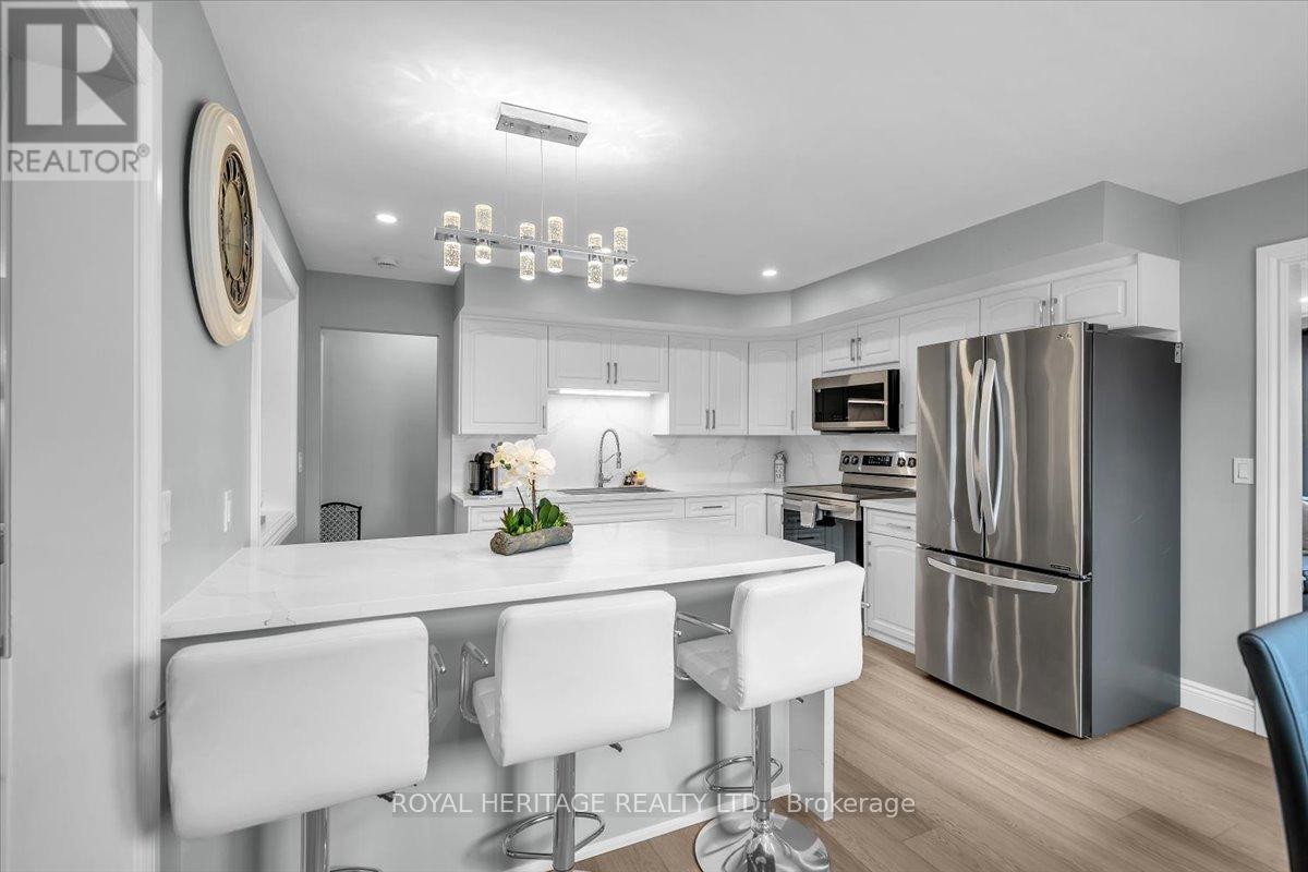 












194 CLITHEROE ROAD

,
Alnwick/Haldimand (Grafton),




Ontario
K0K2G0

