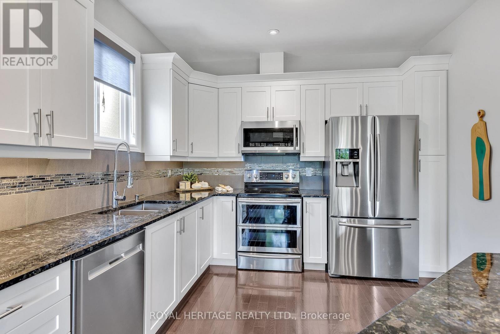 












23 OLD TRAFFORD DRIVE

,
Trent Hills (Hastings),




Ontario
K0L1Y0

