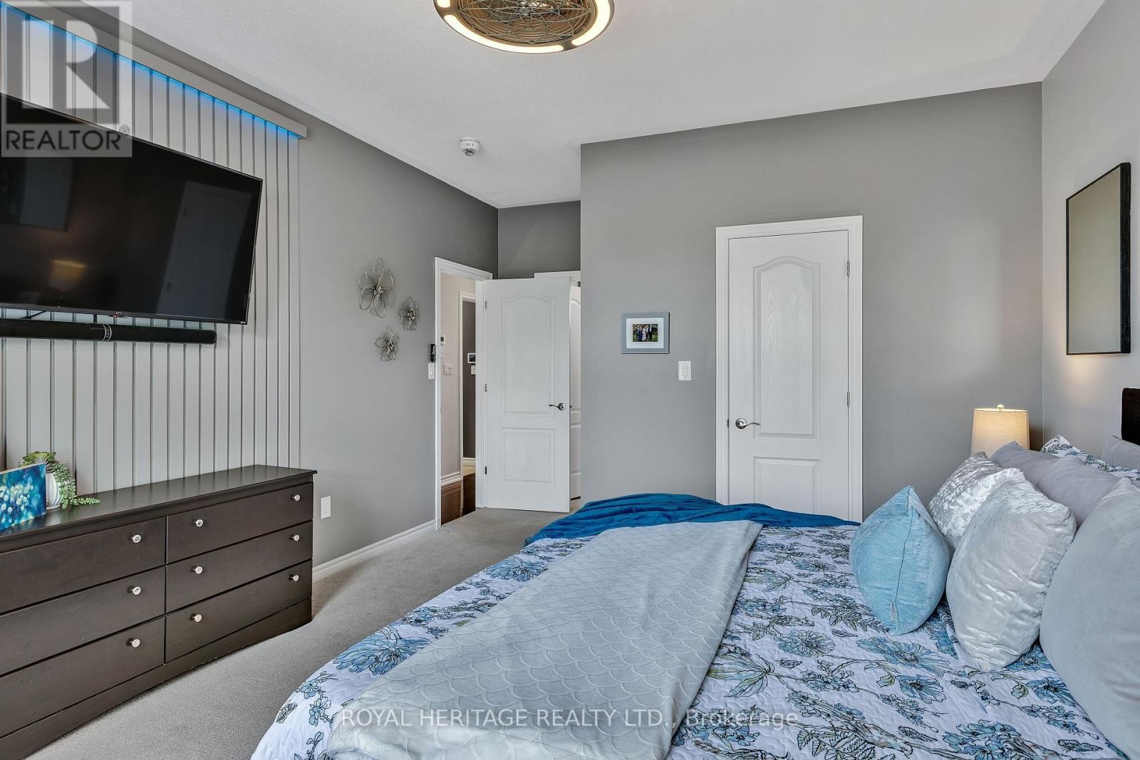 












23 OLD TRAFFORD DRIVE

,
Trent Hills (Hastings),




Ontario
K0L1Y0

