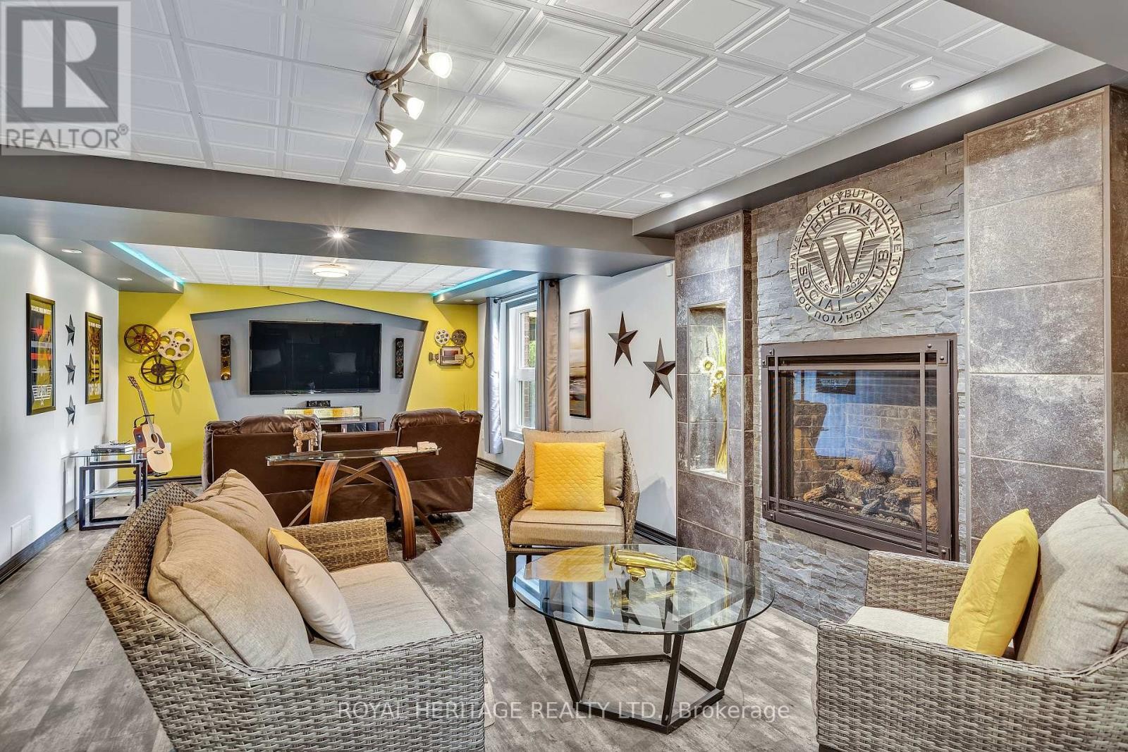 












23 OLD TRAFFORD DRIVE

,
Trent Hills (Hastings),




Ontario
K0L1Y0

