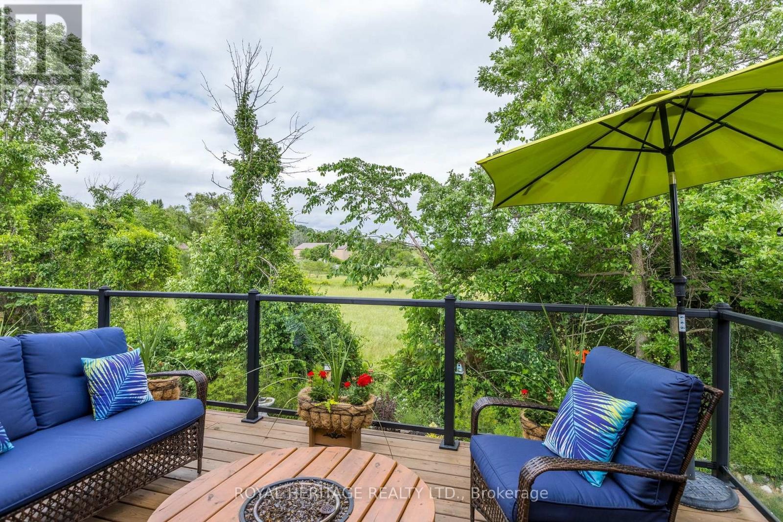 












23 OLD TRAFFORD DRIVE

,
Trent Hills (Hastings),




Ontario
K0L1Y0

