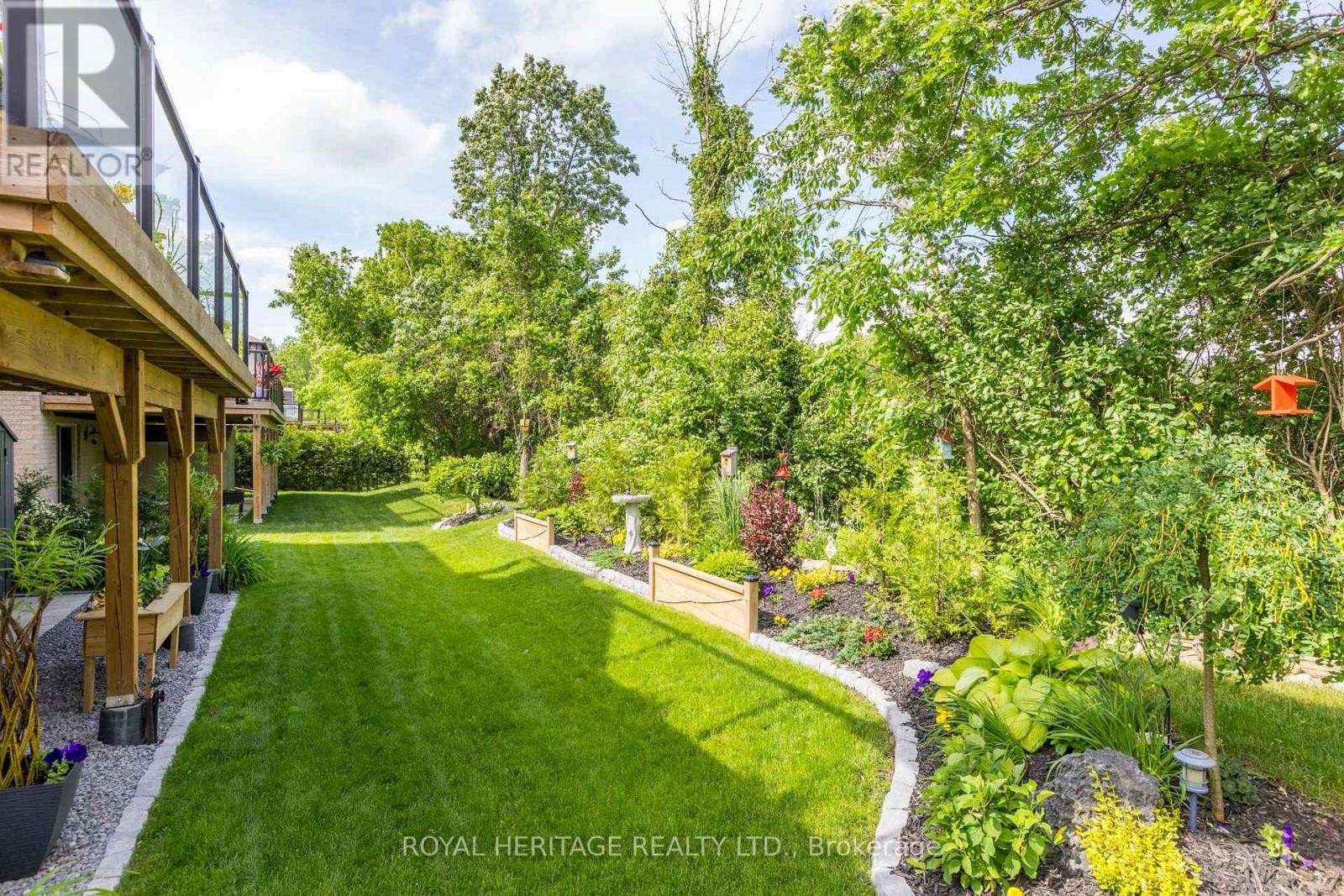 












23 OLD TRAFFORD DRIVE

,
Trent Hills (Hastings),




Ontario
K0L1Y0

