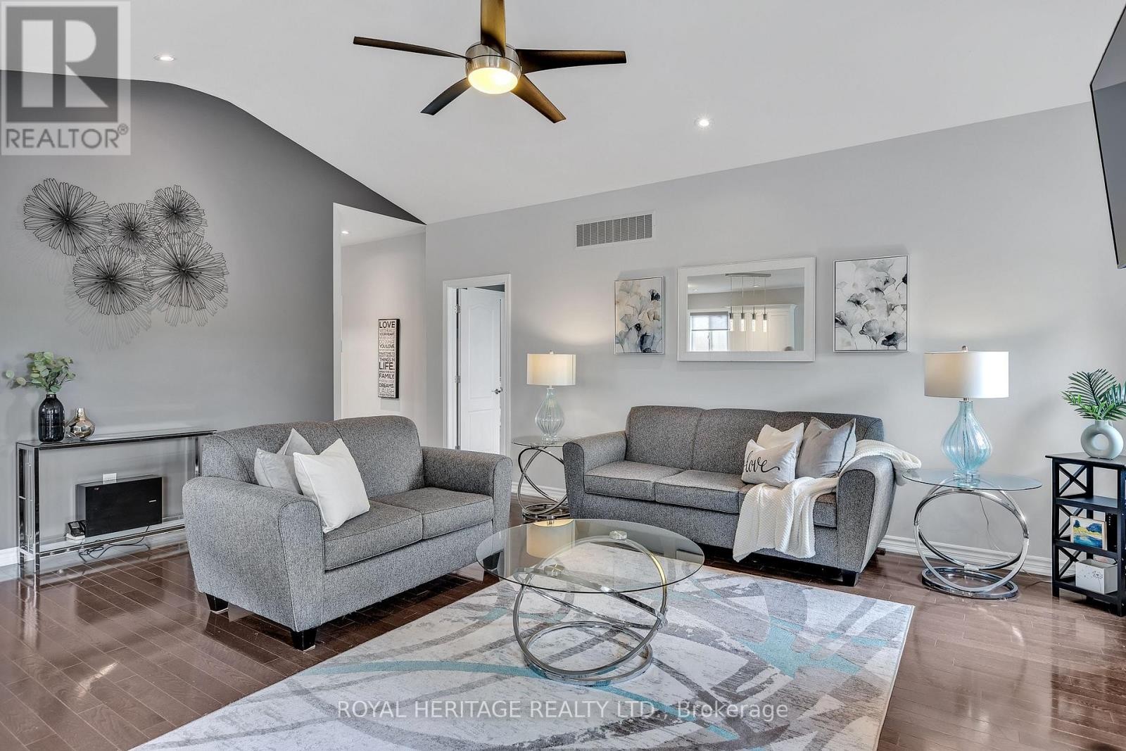 












23 OLD TRAFFORD DRIVE

,
Trent Hills (Hastings),




Ontario
K0L1Y0

