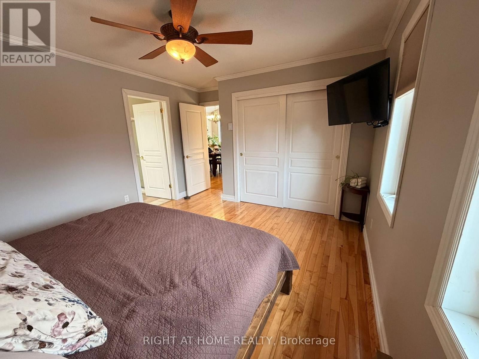 












786 8TH STREET E

,
Owen Sound,




Ontario
N4K1L9

