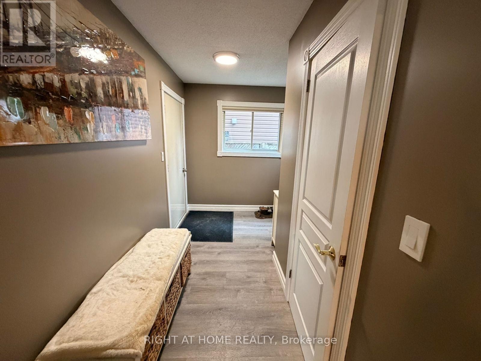 












786 8TH STREET E

,
Owen Sound,




Ontario
N4K1L9


