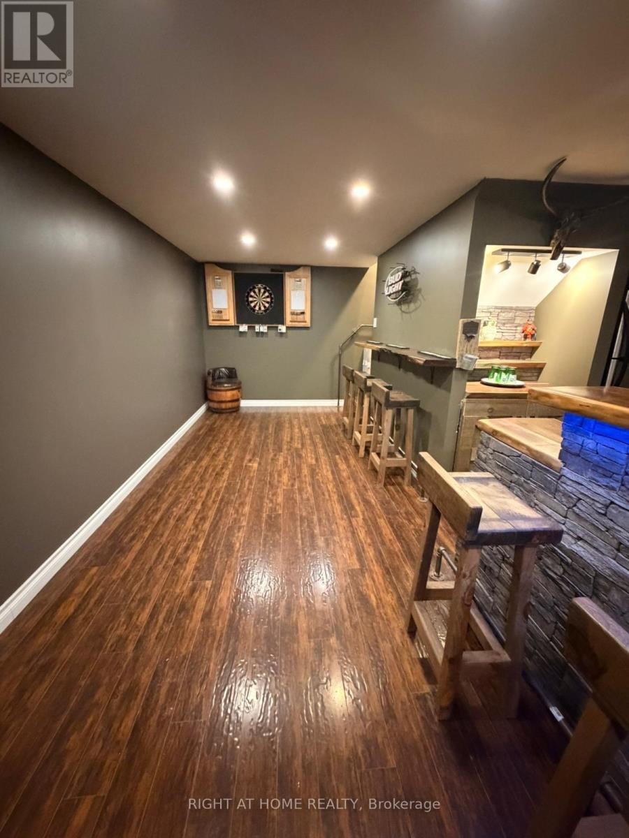 












786 8TH STREET E

,
Owen Sound,




Ontario
N4K1L9

