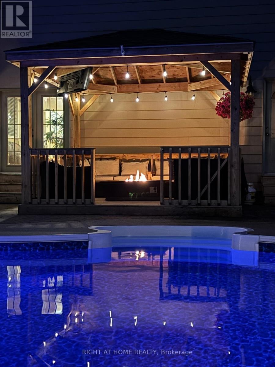 












786 8TH STREET E

,
Owen Sound,




Ontario
N4K1L9

