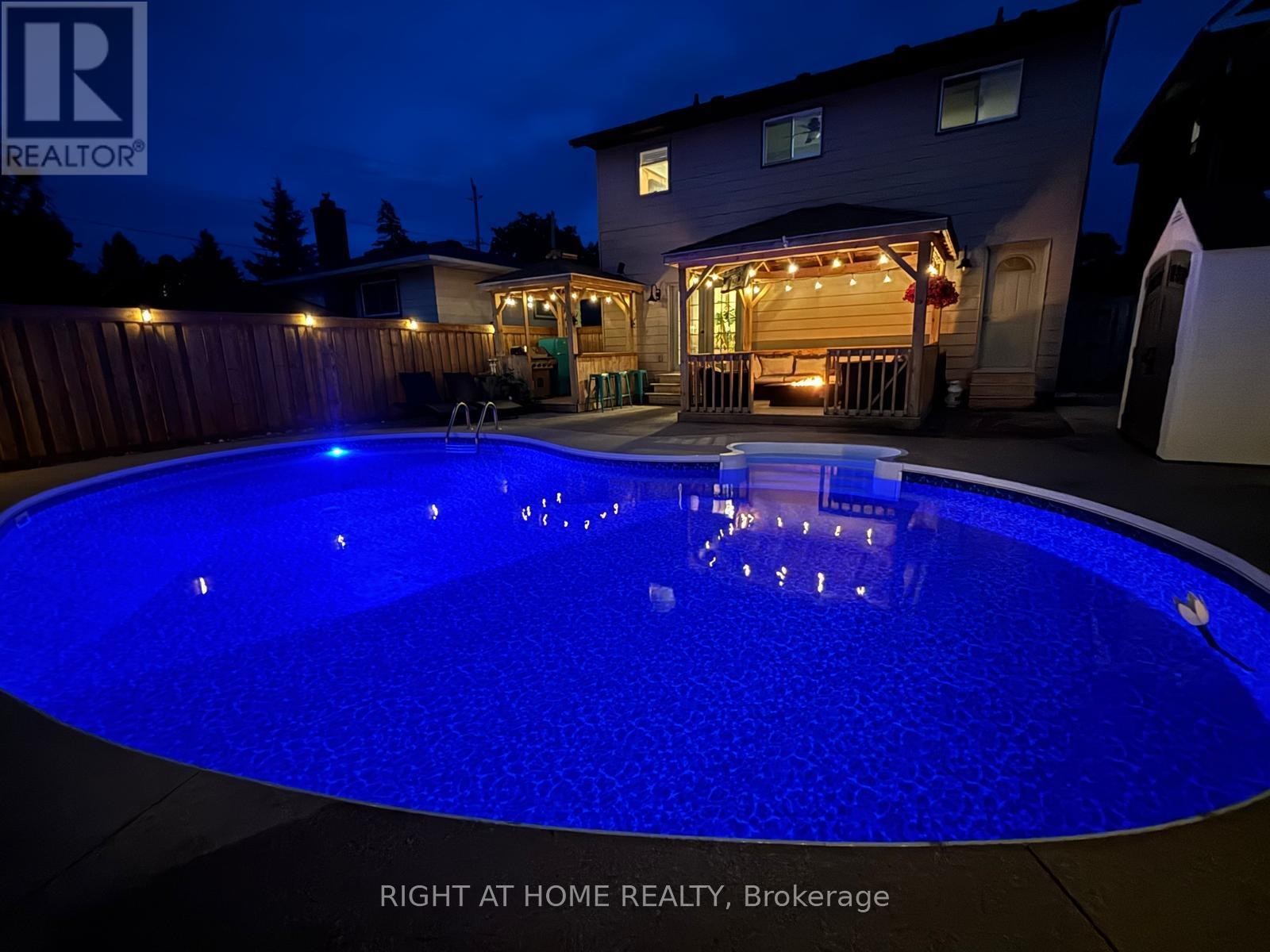 












786 8TH STREET E

,
Owen Sound,




Ontario
N4K1L9


